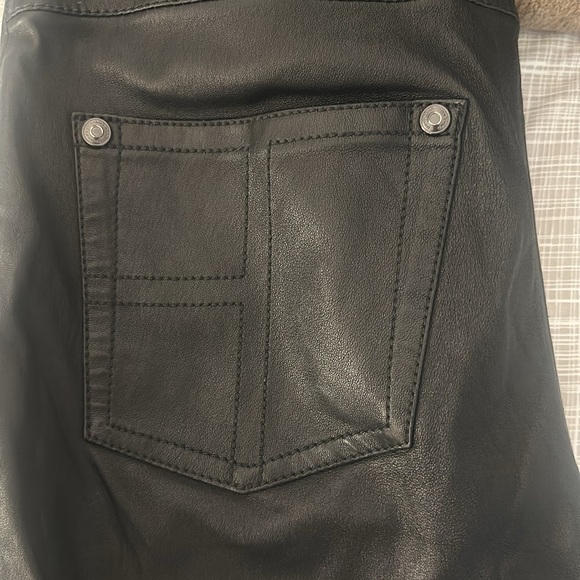 TOM FORD LEATHER PANTS 💘 - Picture 10 of 10